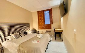 Jubilus Rooms